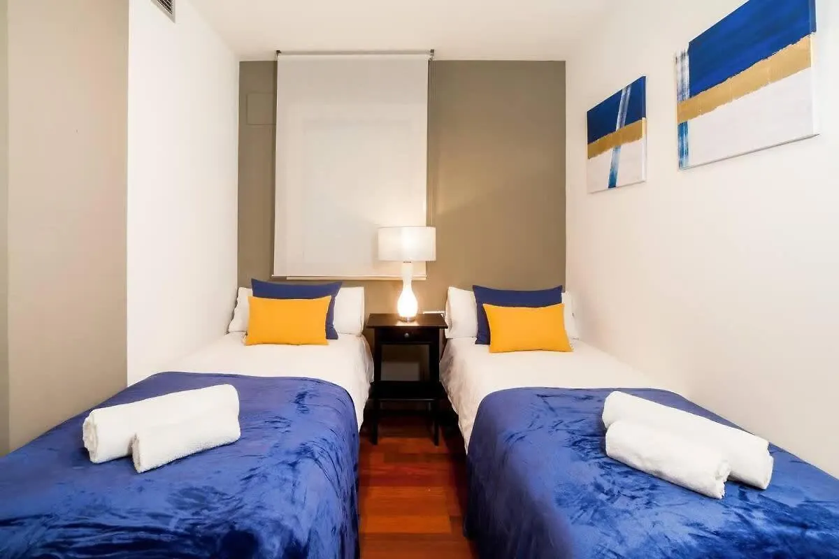 Luxury Duplex Apartment In The Heart Of Barselona İspanya